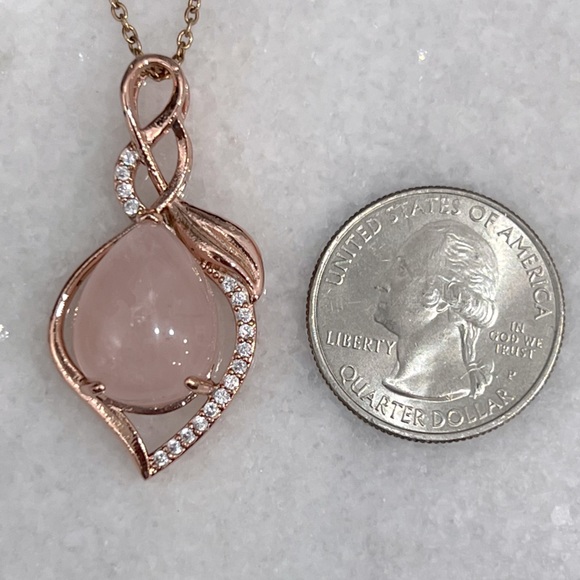 Galilea Rose Quartz Diamond Rosetone Pendant Necklace - Picture 10 of 10